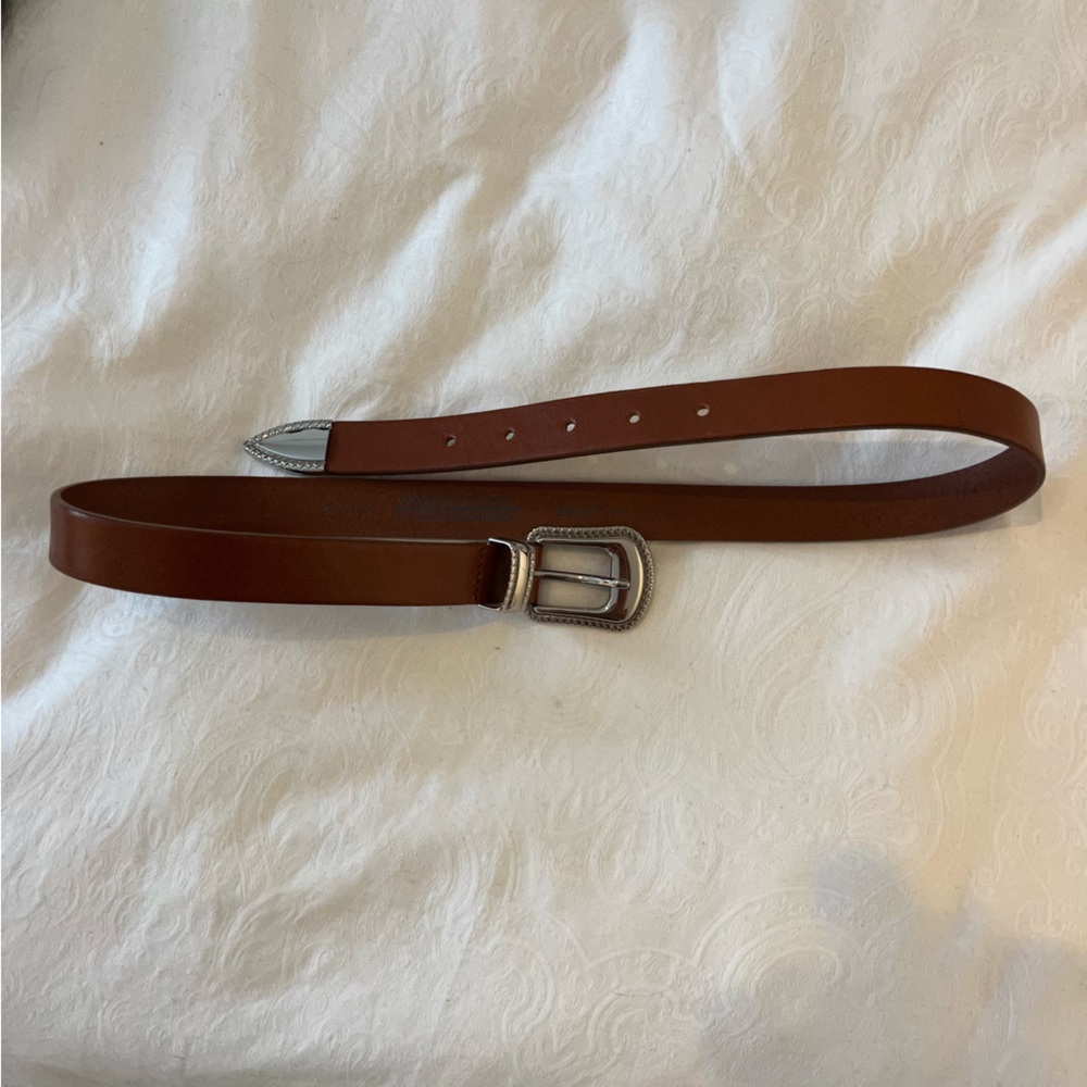 Simons brown belt with silver